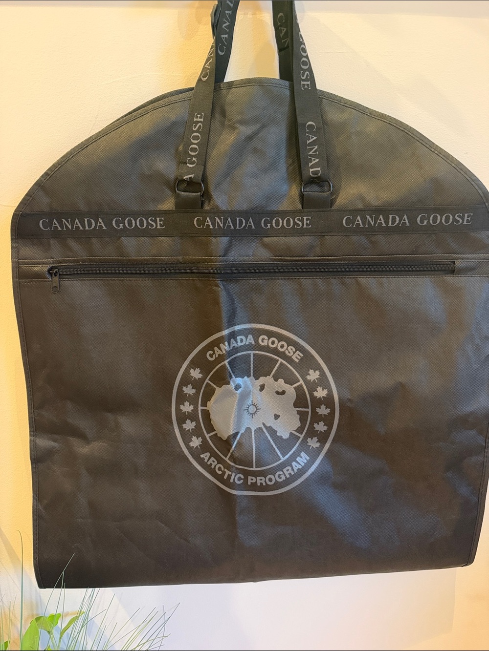 Canada Goose Black Travel Garment Dust Bag with Branded Handles New